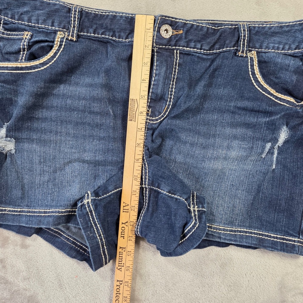 Maurices Womens Plus Size 24 Dark Wash Distressed Denim Shorts Contrast Stitch - Picture 3 of 6